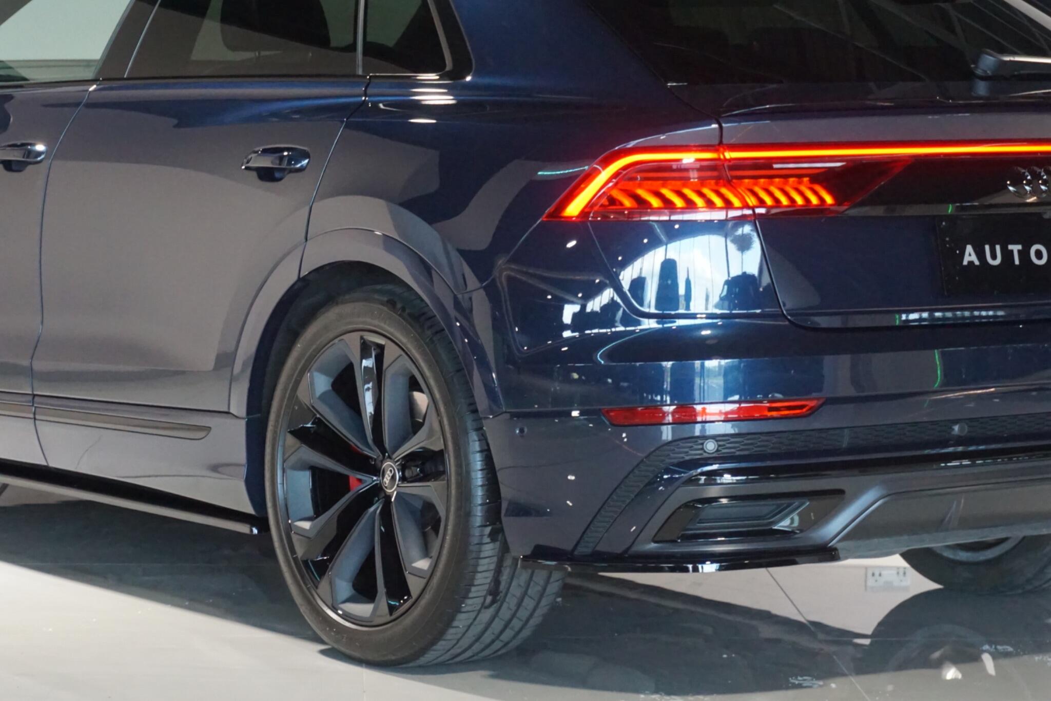 Audi Q8 3.0 TFSI V6 55 Black Edition SUV 5dr Petrol Tiptronic quattro Euro 6 (s/s) (340 ps)